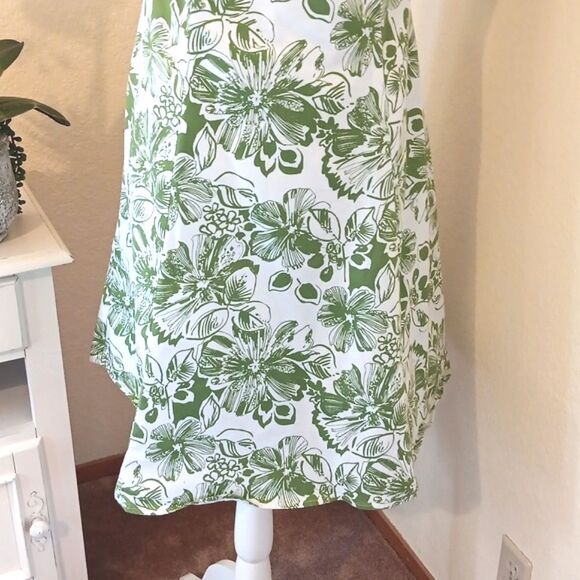 Robbie Bee Woman Green Floral Cotton Dress. Garden Girl. - Picture 4 of 12